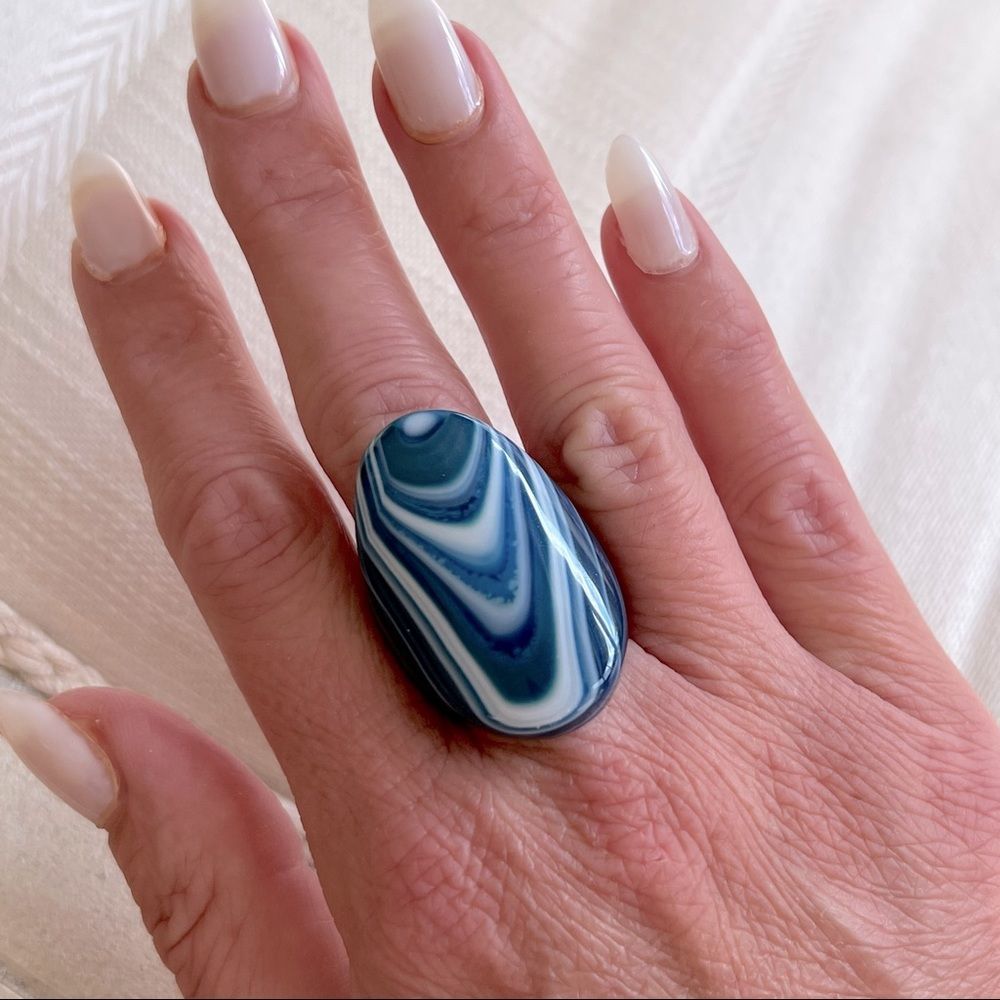 Natural Semi-Precious Stone Ring - Picture 2 of 7